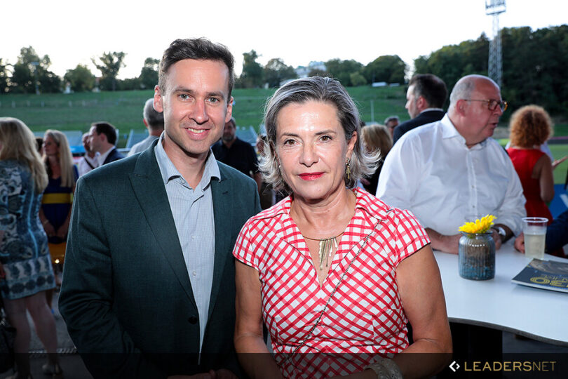 Spätsommer-Cocktail-Networking auf der Hohen Warte